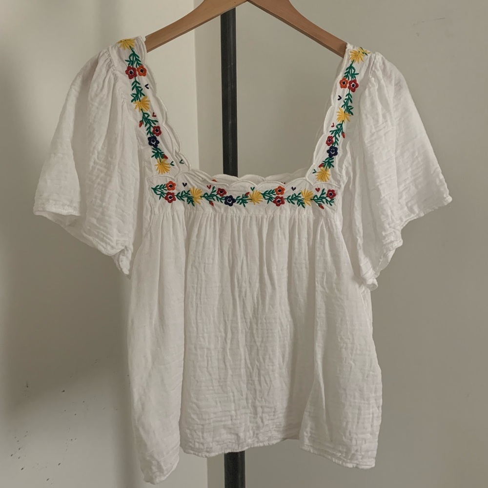 Sézane embroidered top